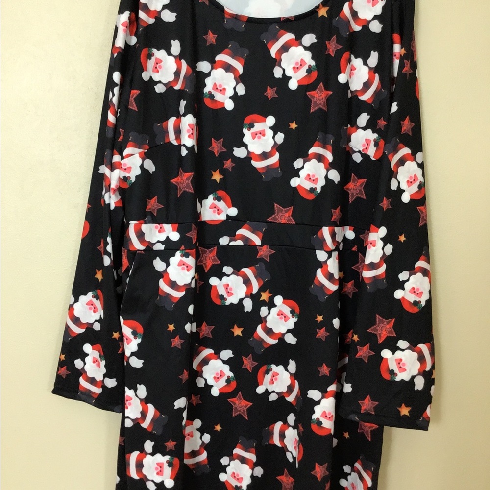 NWT, IN’VOLAND Women’s plus, size 24 Santa Dress.